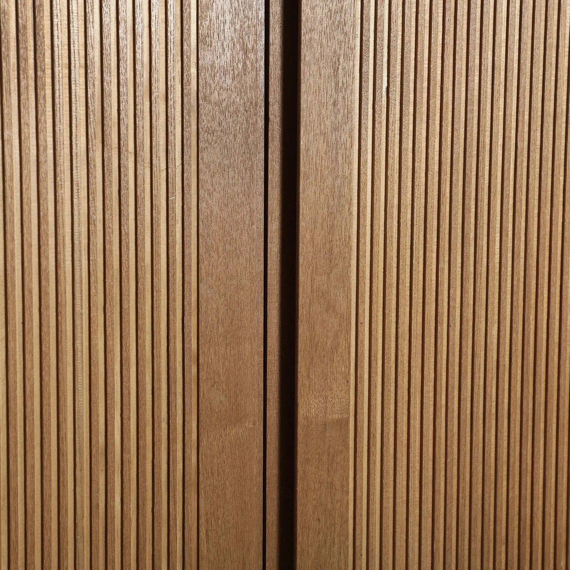 Armoire 2 Portes en Bois de Frêne Brun COPENHAGUE - 150 cm KODU