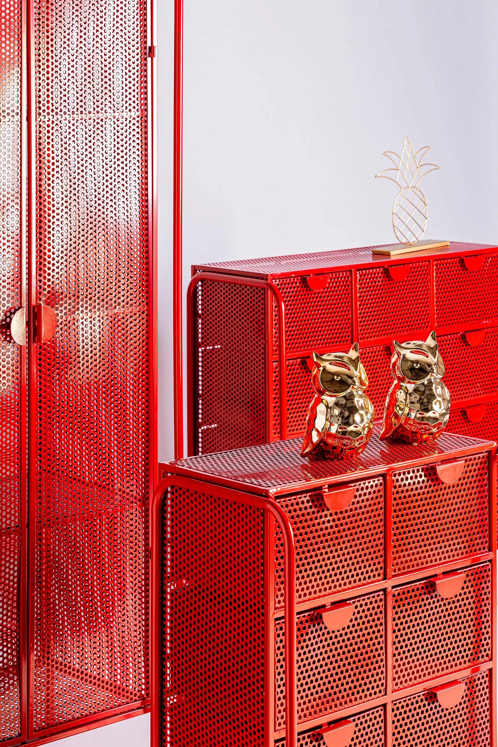 Armoire 2 Portes en Métal Rouge ARVERT - 180 cm KODU