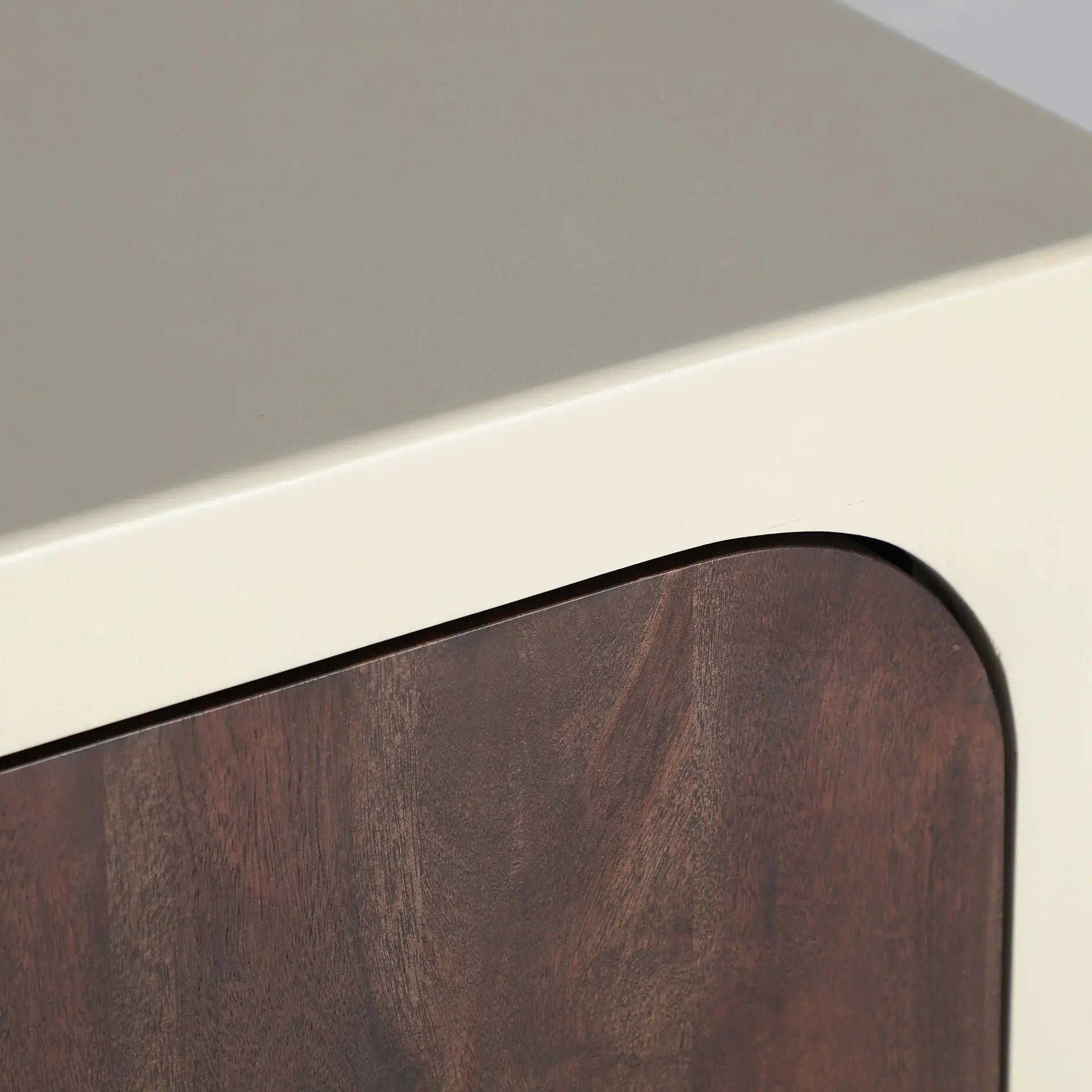 Buffet 4 Portes en Bois d'Acacia GLARIS - 160 cm KODU