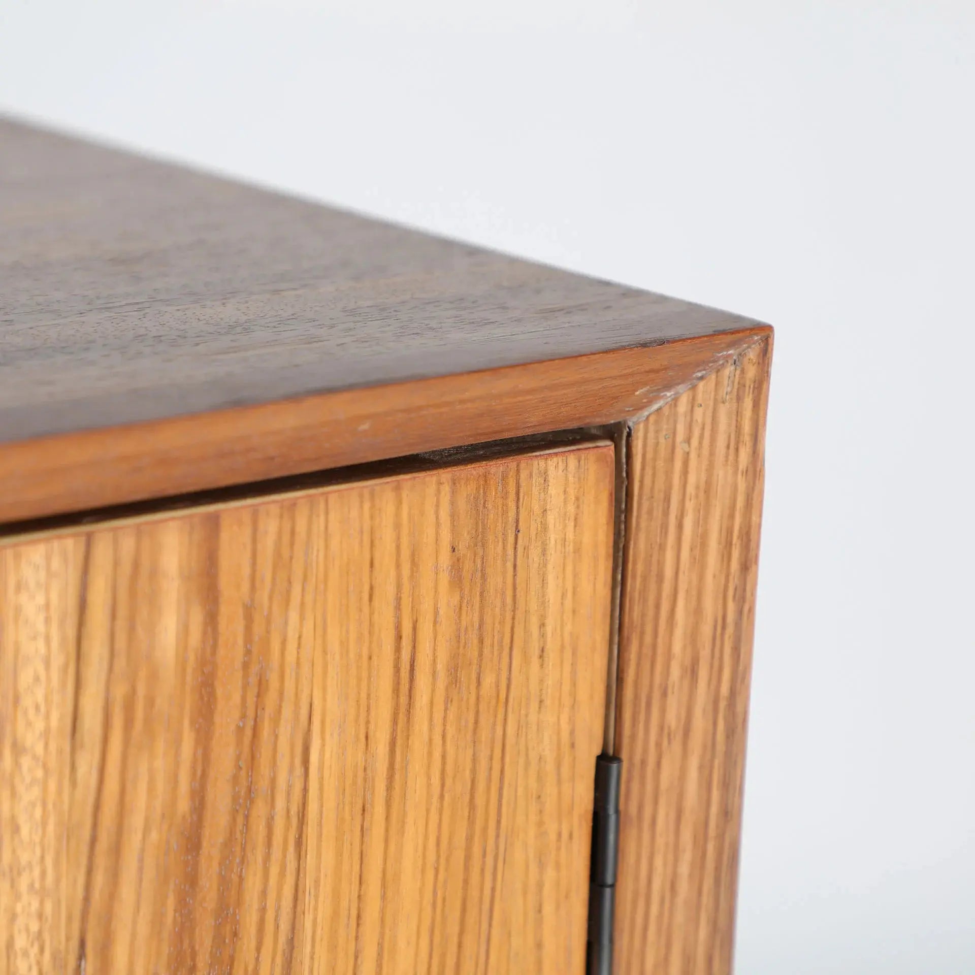 Buffet 4 Portes en Bois de Sapin et Métal LAURIS - 180 cm KODU