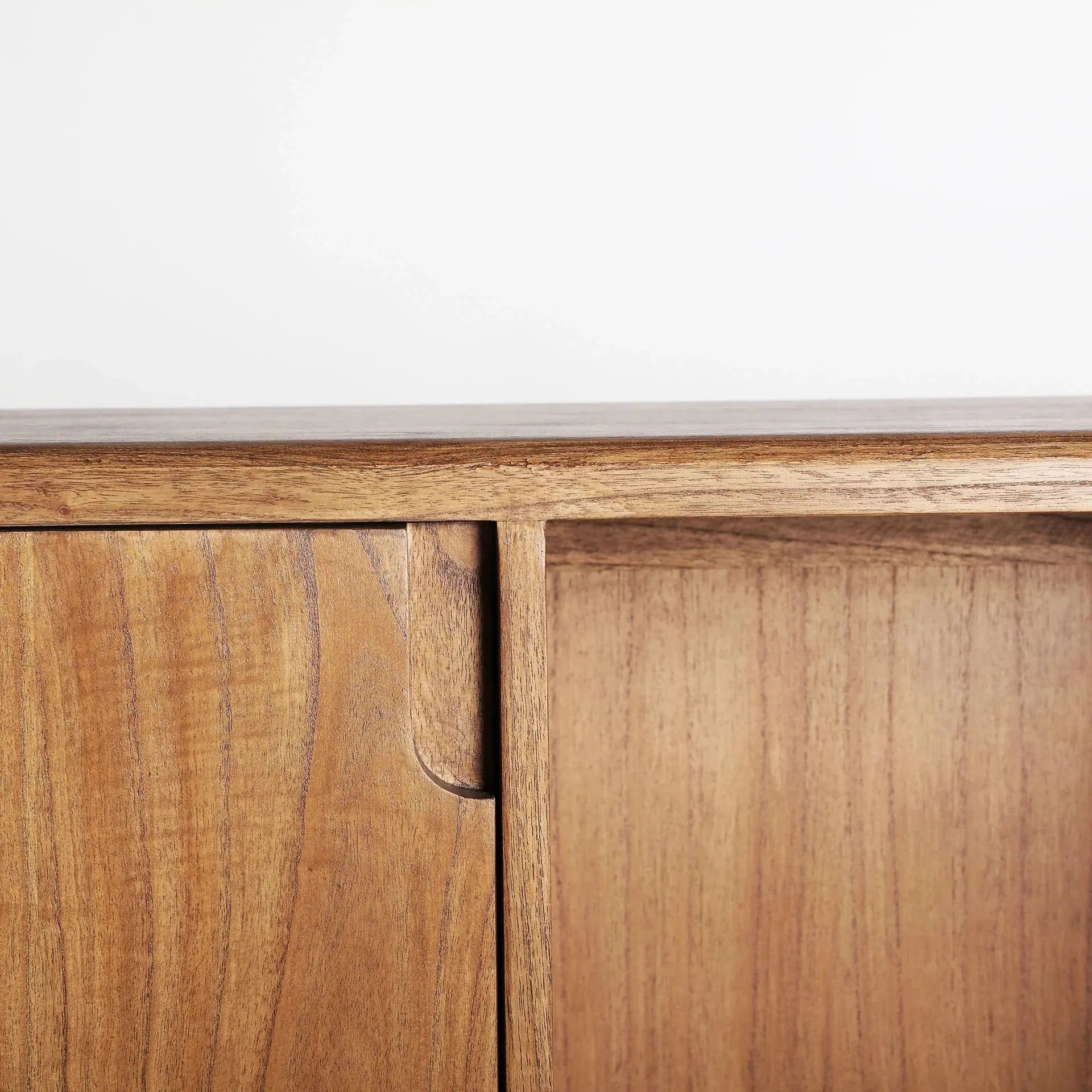 Buffet Haut 3 Portes en Bois de Mindi Marron SLOUGH - 150 cm KODU