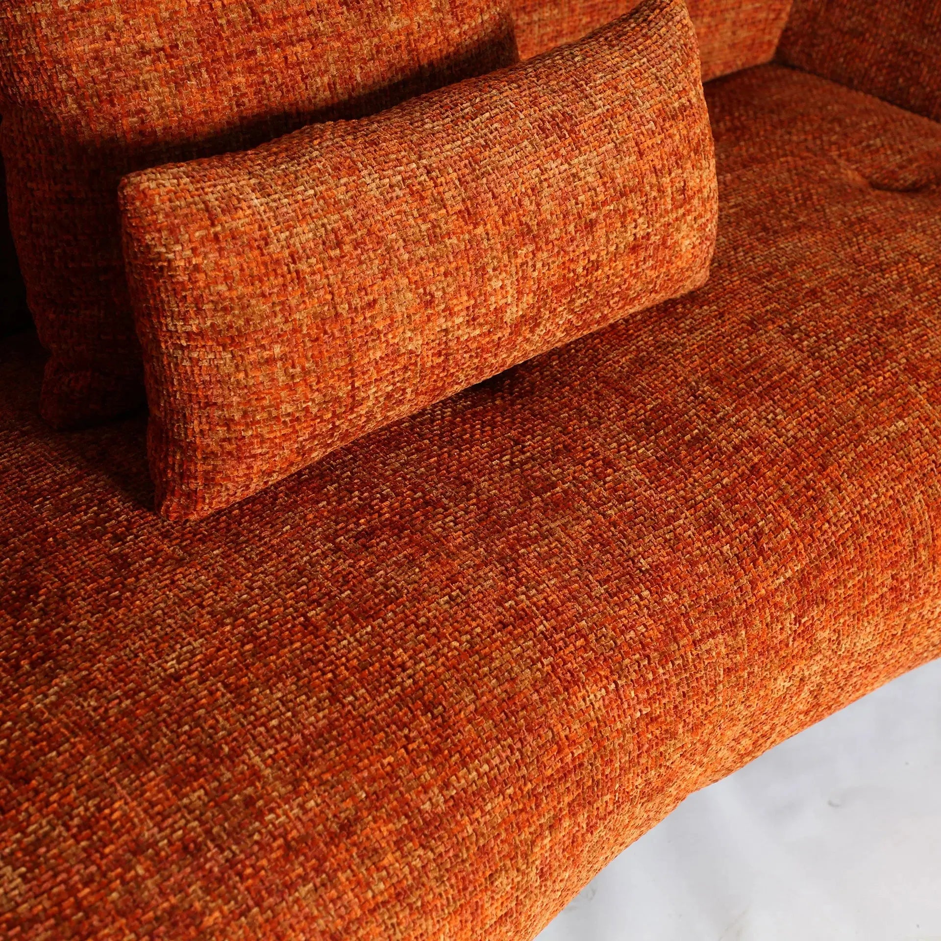 Canapé Droit 3 Places Tissu Orange LUNGERN - 94 x 215 cm KODU