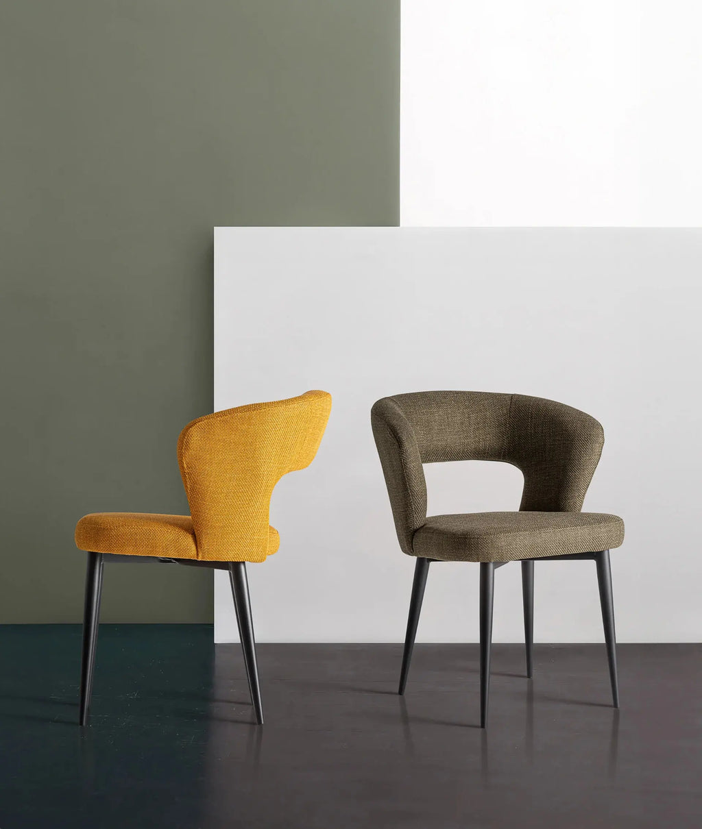 Chaise de Salle à Manger Tissu Moutarde FLAGNAC - 61 x 61 cm KODU