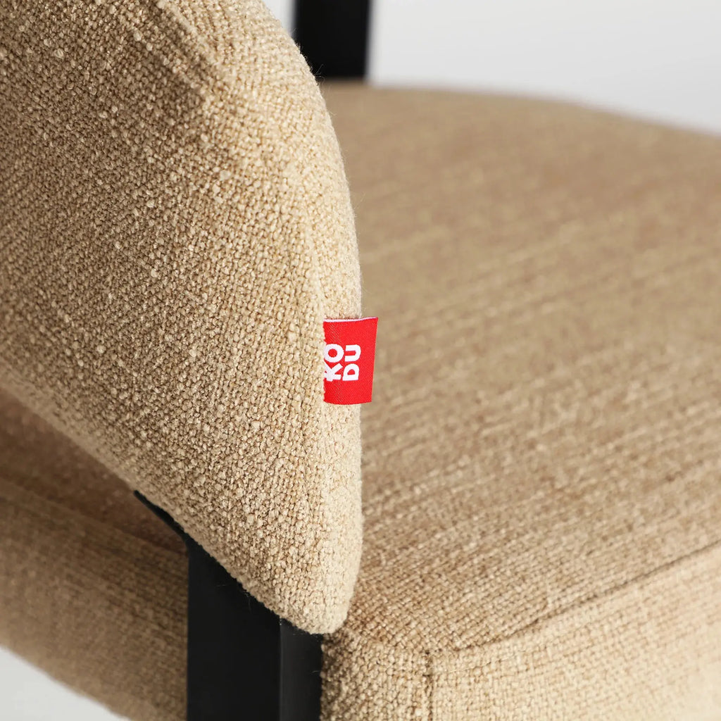 Chaise de Salle à Manger avec Accoudoirs Tissu Beige BRUGES - 59 x 60 cm KODU