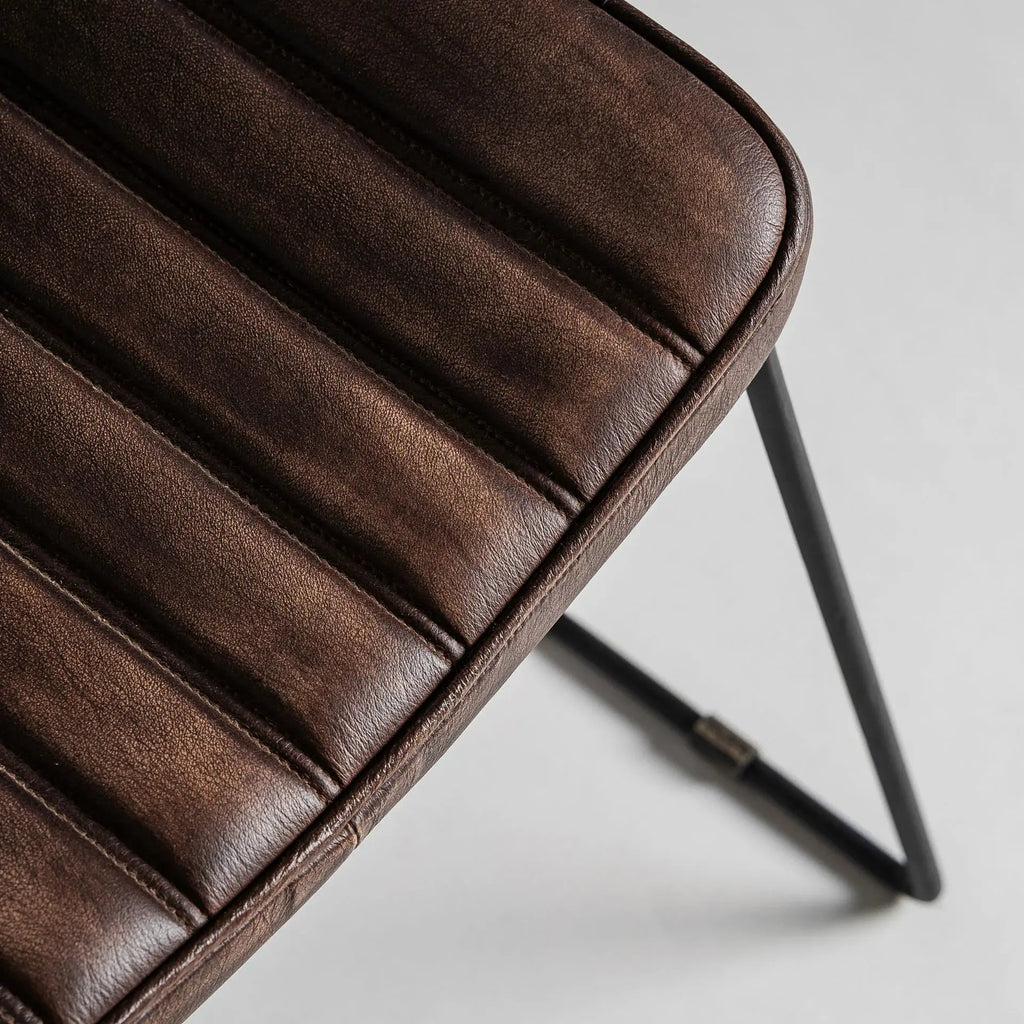 Chaise de Salle à Manger en Cuir Marron ISSERT - 50 x 53 cm KODU