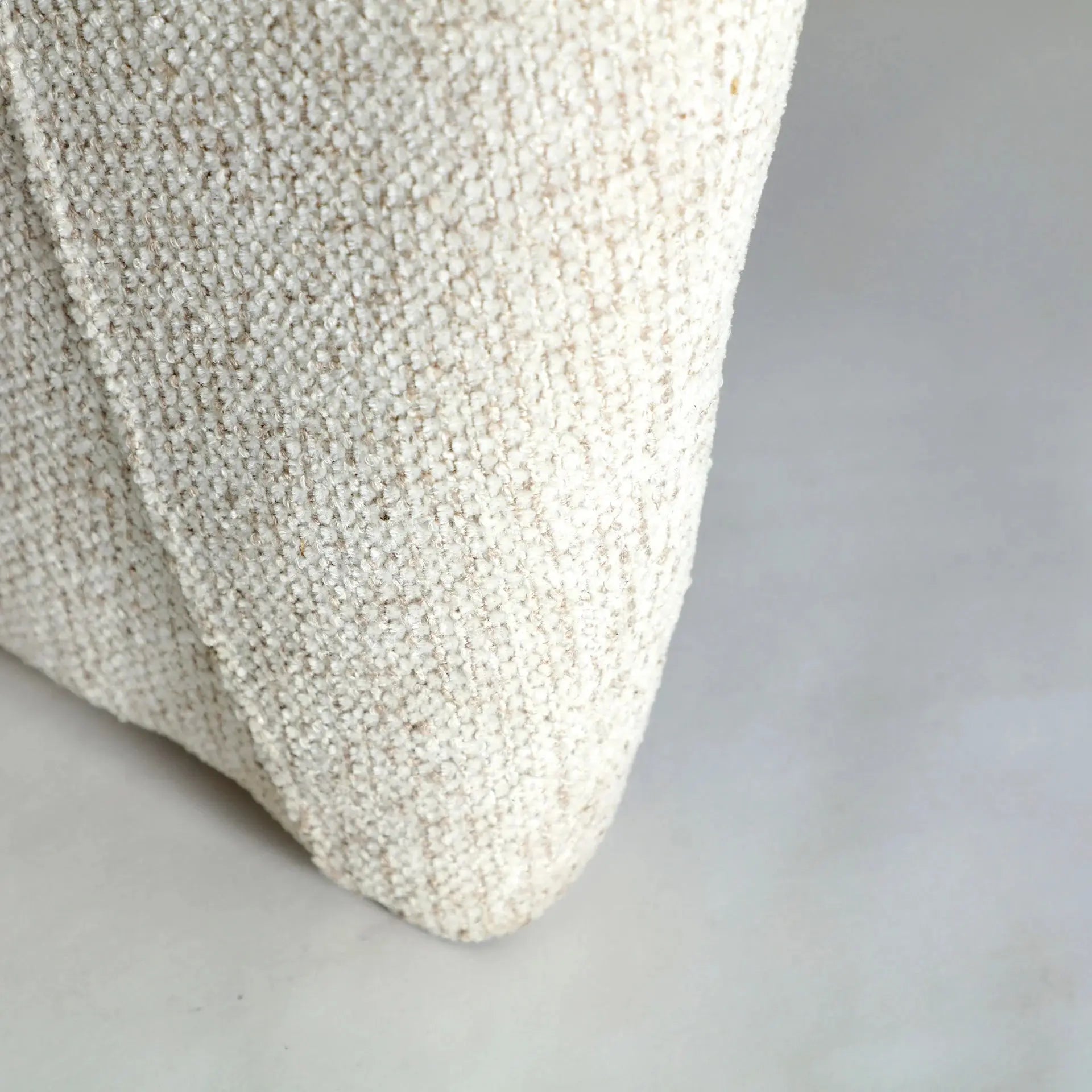 Fauteuil Incurvé en Tissu Beige HONEG - 66 x 67 cm KODU
