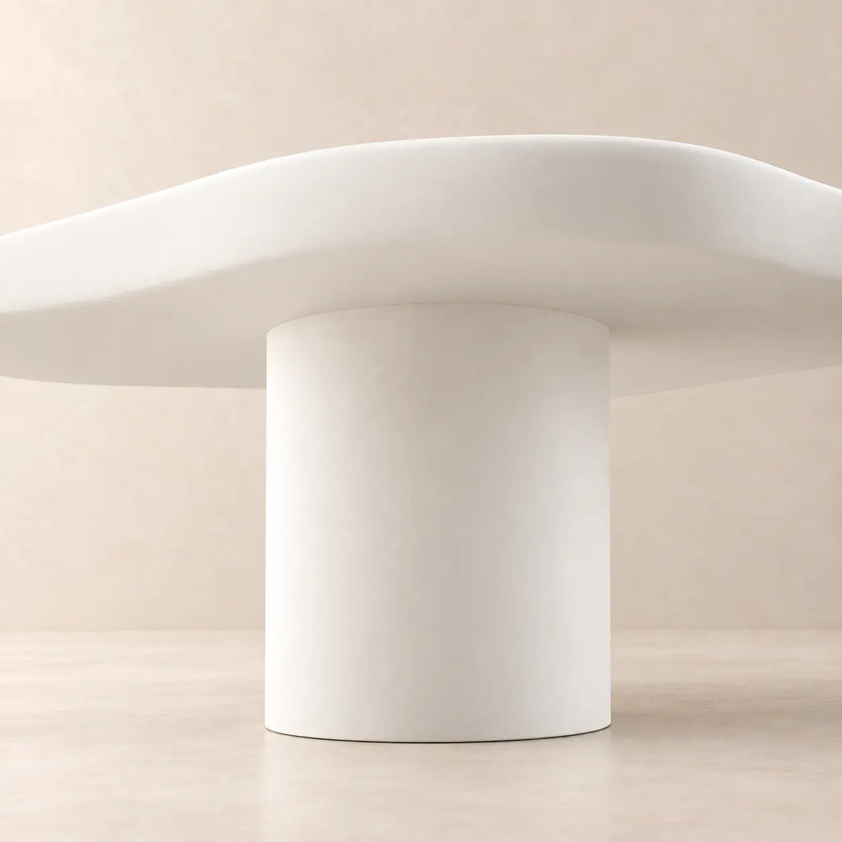 Table Basse Asymétrique en Béton Ciré PURE - De 70 à 100 cm Hawali Home