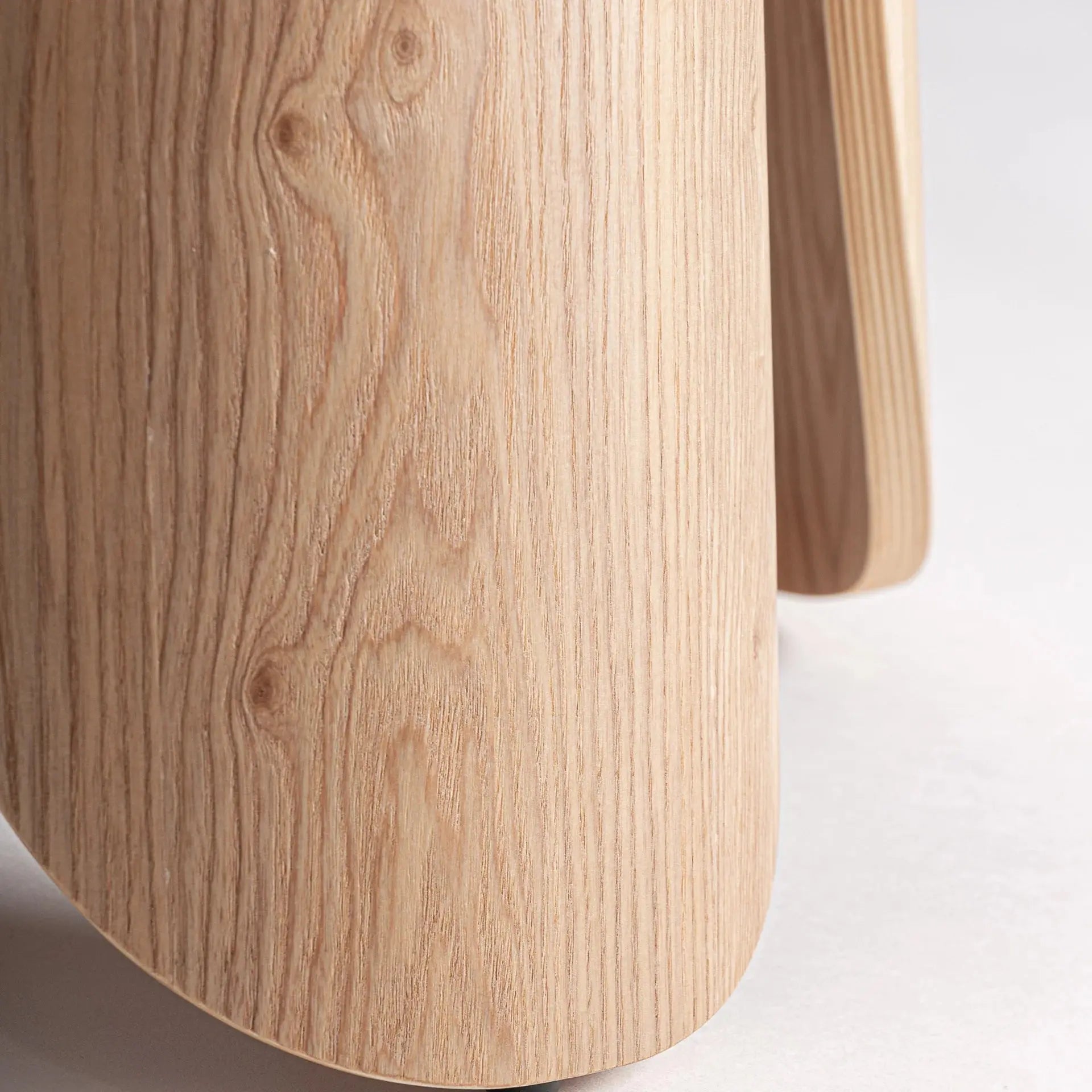 Table De Bar en MDF brun clair et plaquée de frêne WIELER - 90 cm KODU