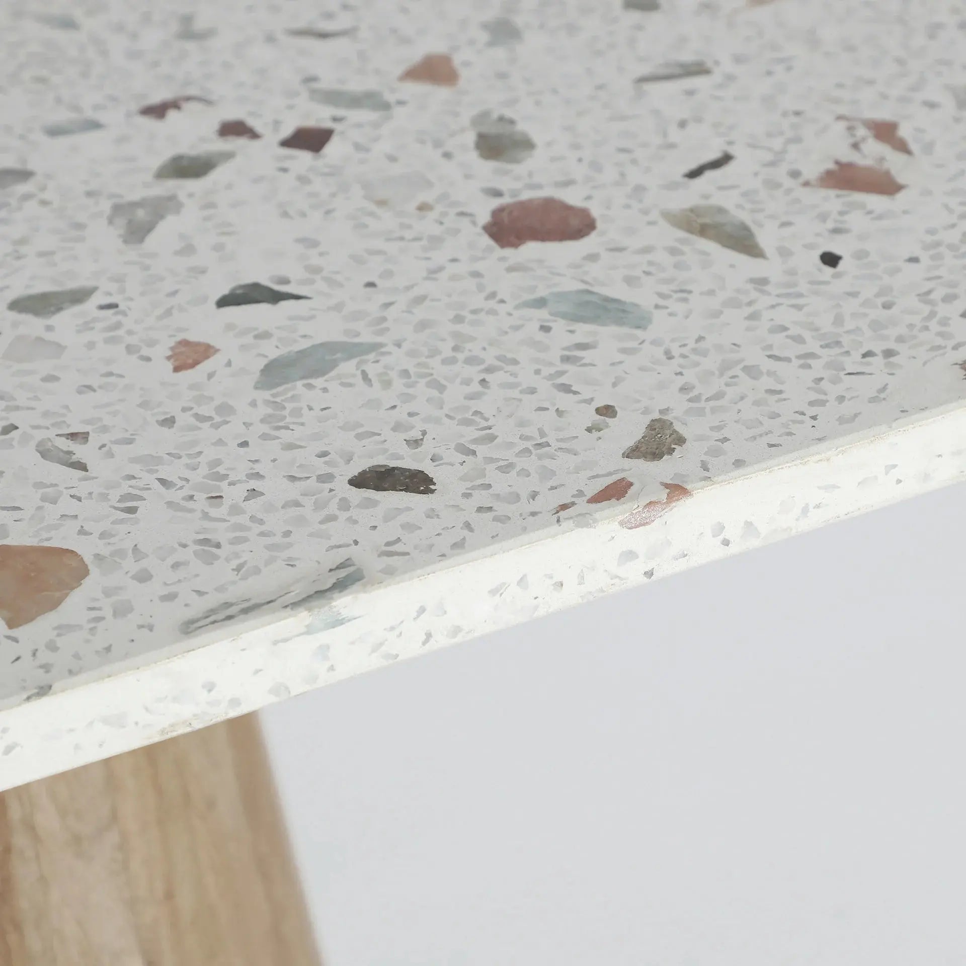 Table De Bar en Terrazo Blanc et Bois de Manguier Brun LAUTREC - 70 cm KODU