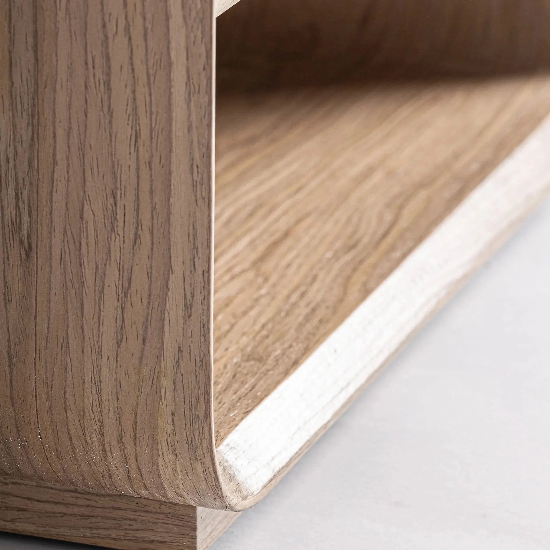 Table De Chevet en Bois MDF et Placage en Bois Marron Clair LIRA - 56 x 40 cm KODU