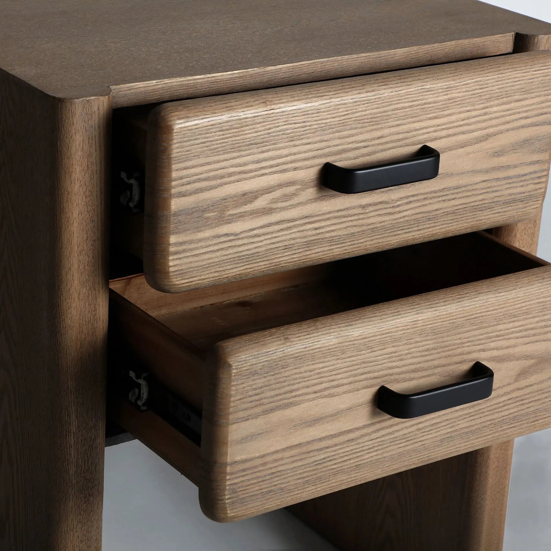 Table De Chevet en Bois de Frêne Brun Clair et MDF Brun BUSK - 50 x 37 cm KODU