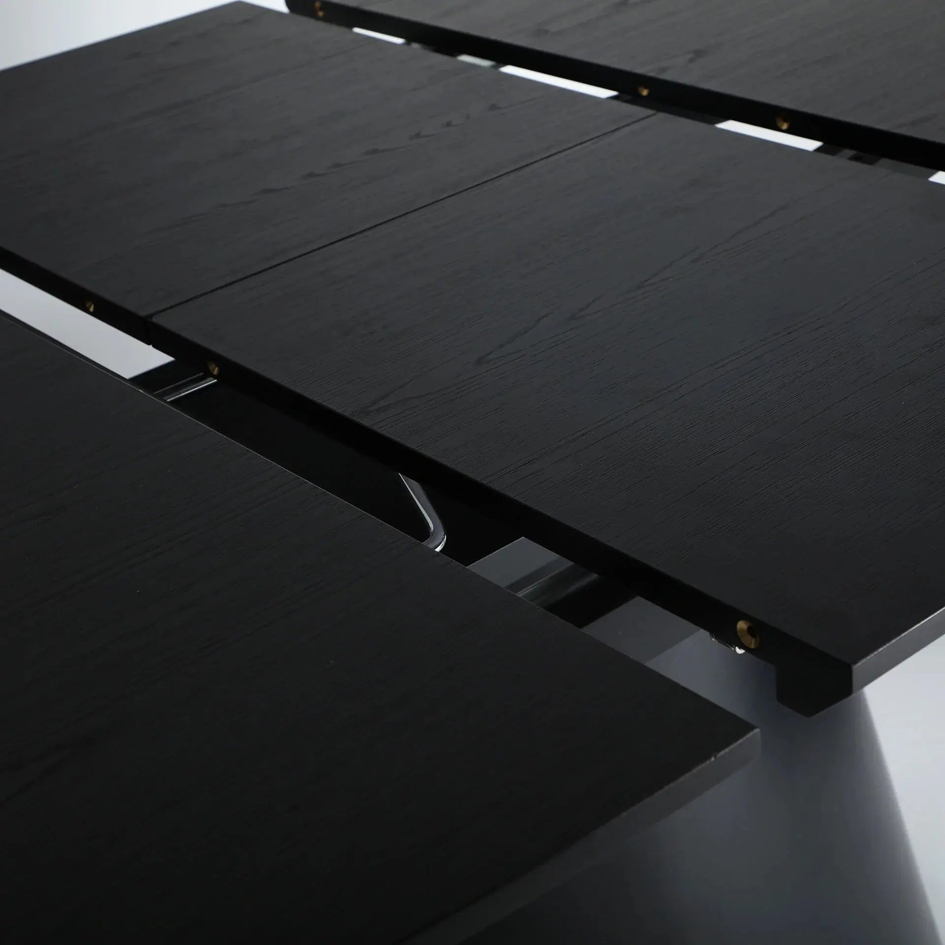 Table Extensible de Salle à Manger en Mélanine et Bois MDF Noir LIZANT - 160 x 100 cm KODU