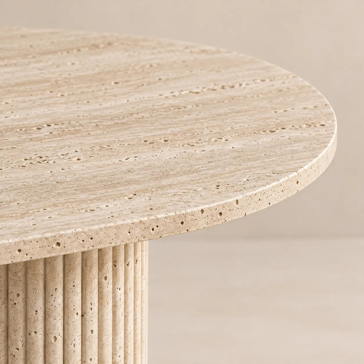 Table à Manger Ovale en Travertin SERENITY - De 160 à 220 cm Hawali Home