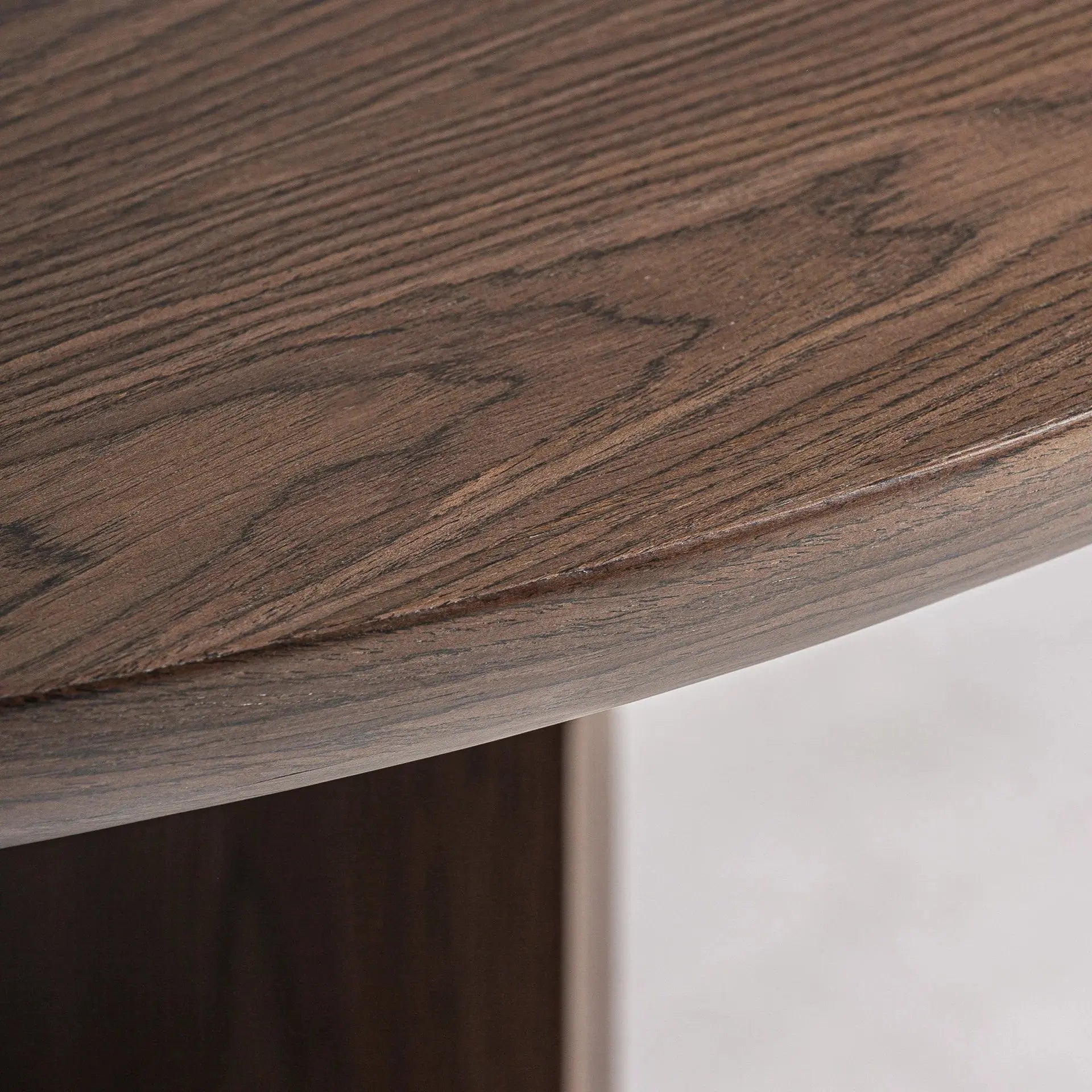 Table à Manger Ronde en Bois Couleur Marron ARKO - 132 cm KODU