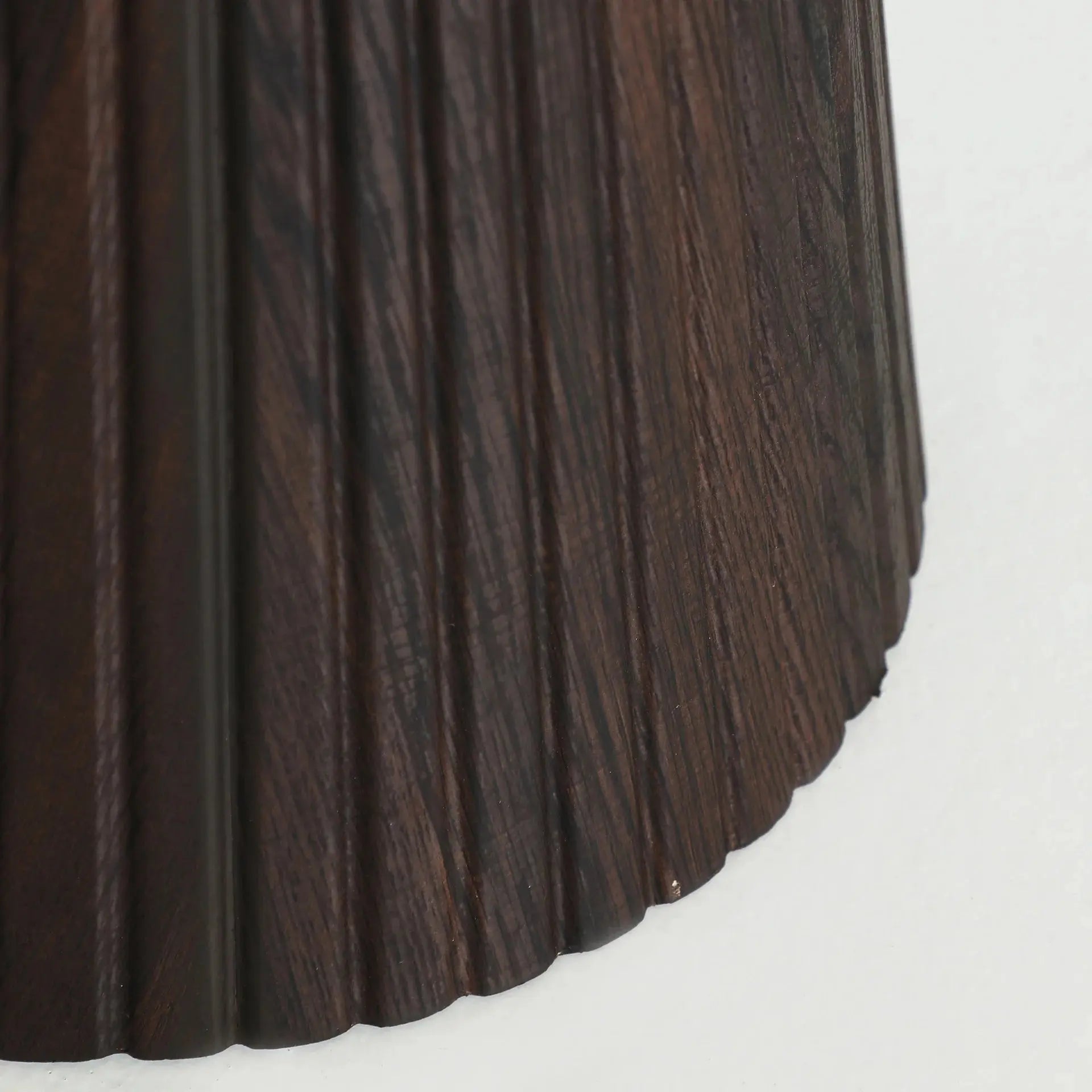 Table d'Appoint de Bout de Canapé en Bois MDF Marron avec Plateau en Marbre Synthétique Beige VERONA - 55 cm KODU