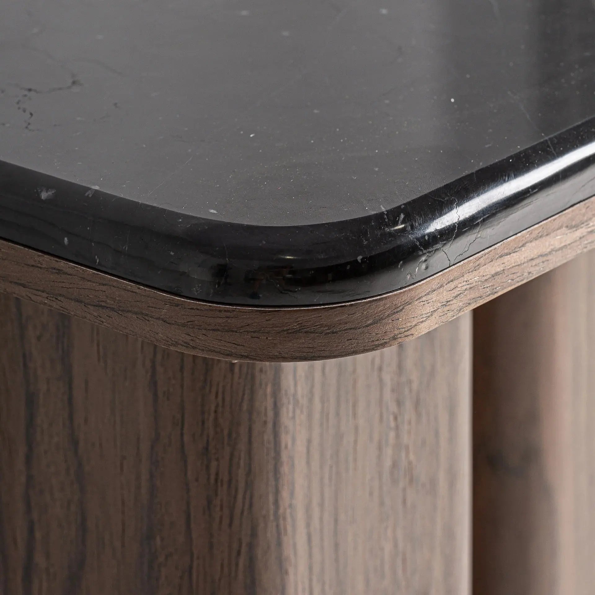 Table d'Appoint de Bout de Canapé en Bois MDF et Marbre Noir ATLAS - 40 x 40 cm KODU