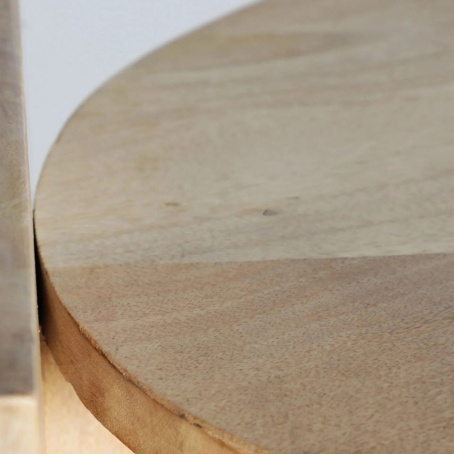 Table d'Appoint de Bout de Canapé en Bois de Manguier Finition Naturelle LESZNO - 35 x 32 cm KODU