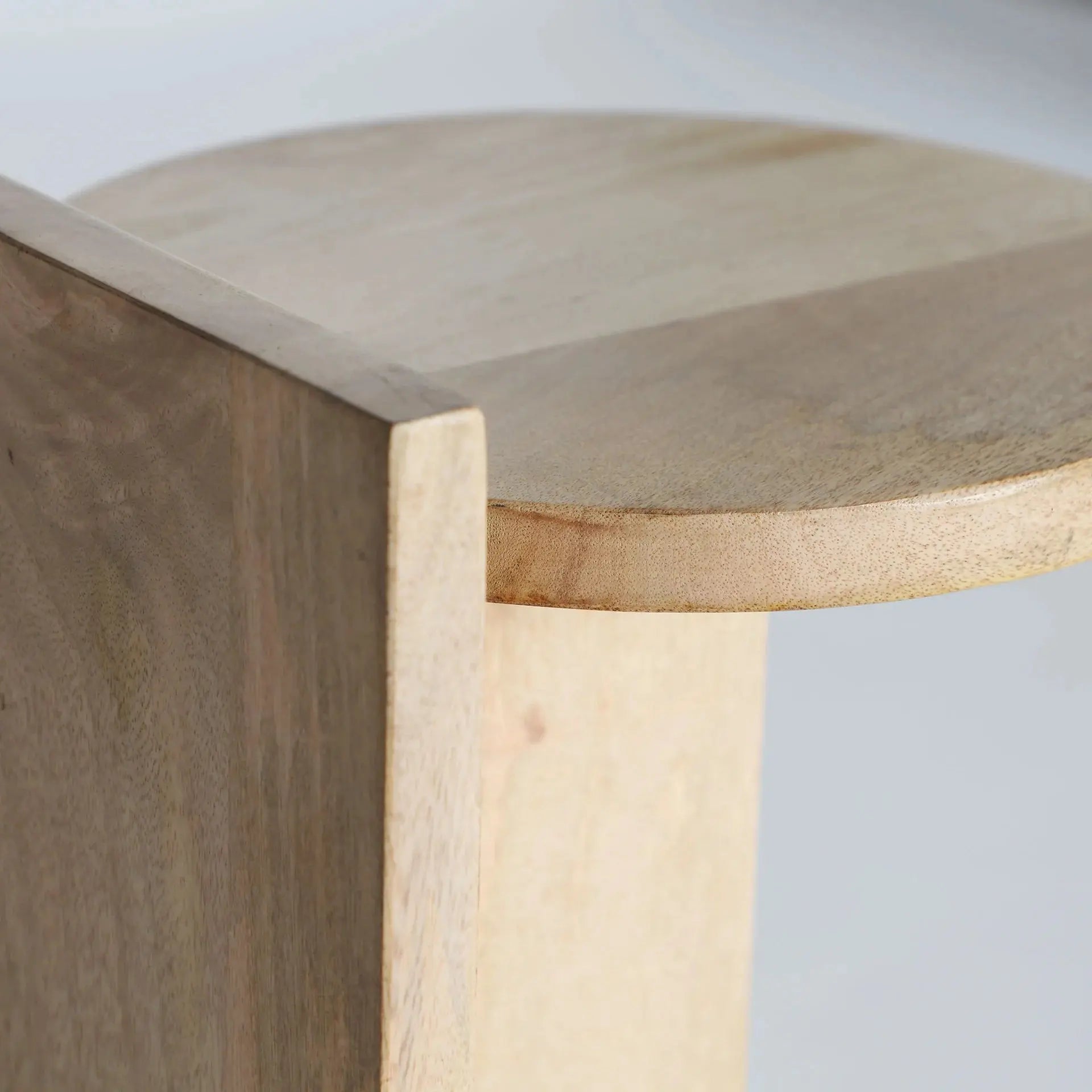 Table d'Appoint de Bout de Canapé en Bois de Manguier Finition Naturelle LESZNO - 35 x 32 cm KODU