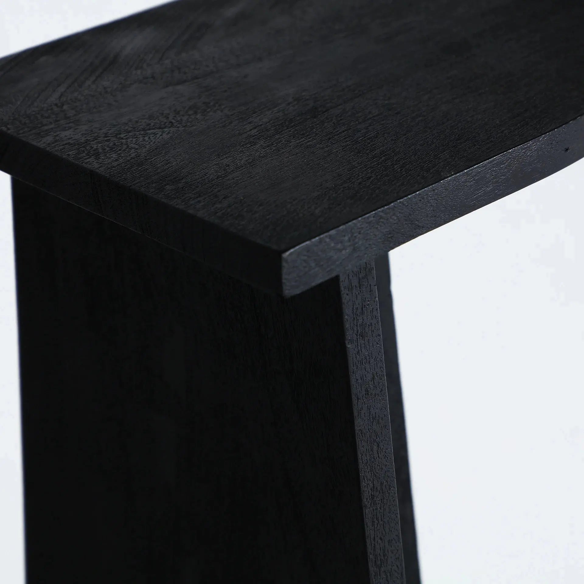 Table d'Appoint de Bout de Canapé en Bois de Manguier Noir ZNIN - 35 x 30 cm KODU