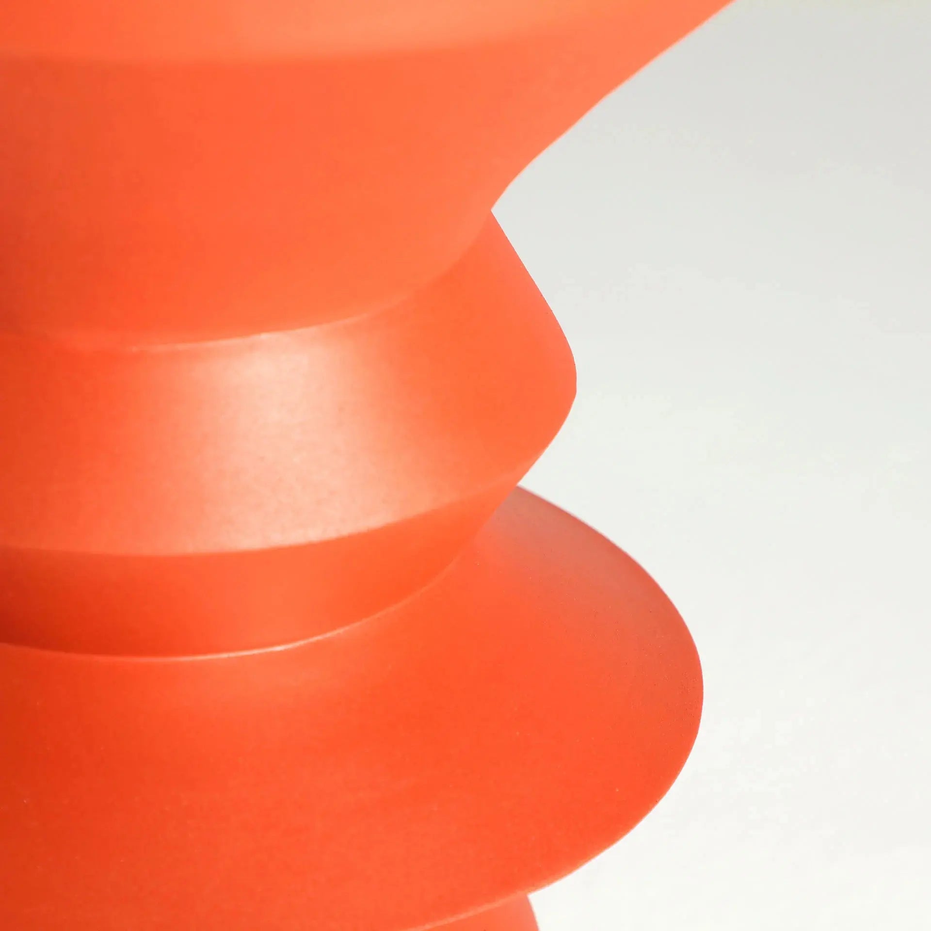 Table d'Appoint de Bout de Canapé en Fer Orange THUN - 36 cm KODU