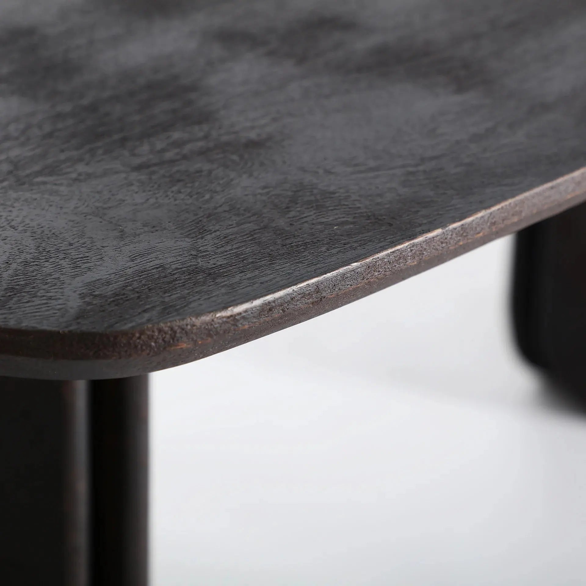 Table de Salle à Manger en Bois de Manguier Marron SEISSAN - 200 x 100 cm KODU